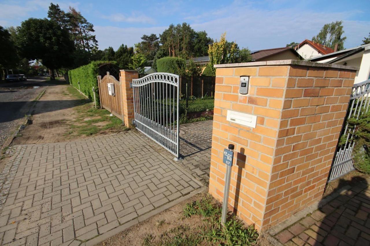 Lovely Hohen Neuendorf Esterno foto